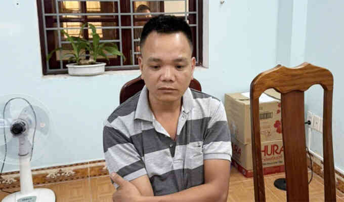 Tài xế dừng ngủ trên cao tốc khiến xe khách tông chết hai người