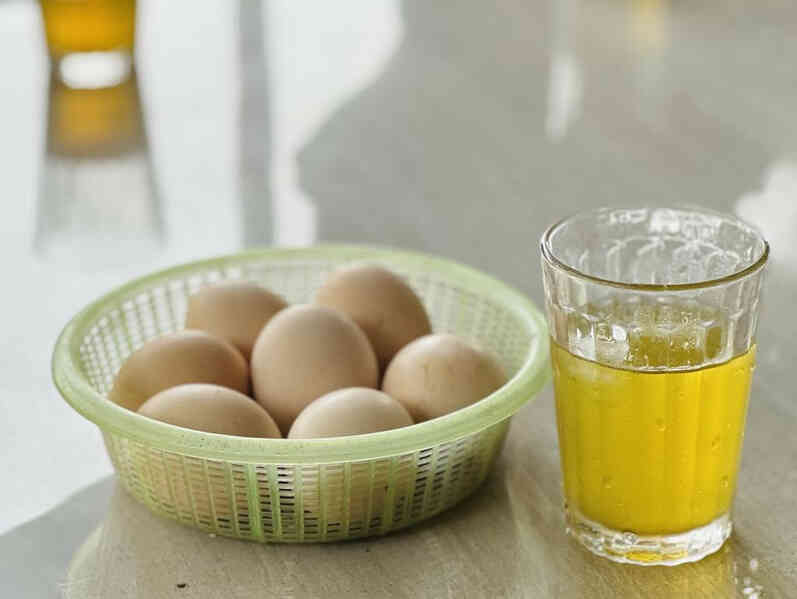 Điều gì xảy ra với cơ thể khi bạn uống trà xanh hằng ngày trong 2 tuần?
