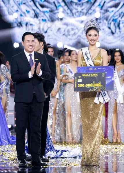 TitleNam A Bank đồng hành cùng Miss Cosmo Việt Nam 2025