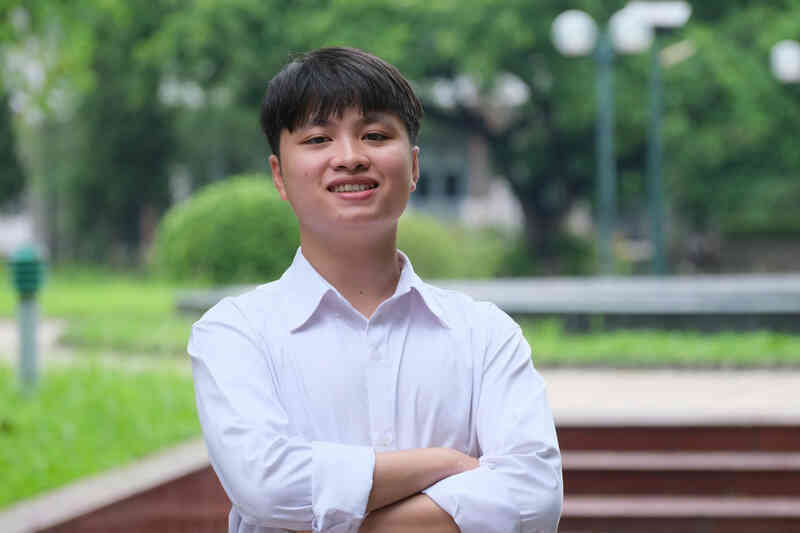Nam sinh tài năng đăng ký vào Bách khoa Hà Nội với điểm SAT tuyệt đối