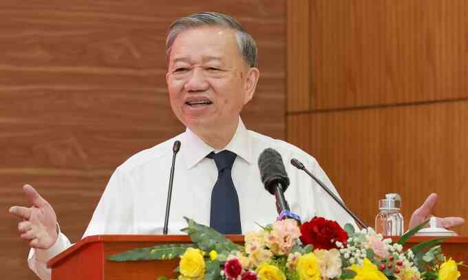 Tổng Bí thư: Nhân dân ủng hộ tinh gọn bộ máy, sao cán bộ lại tâm tư?