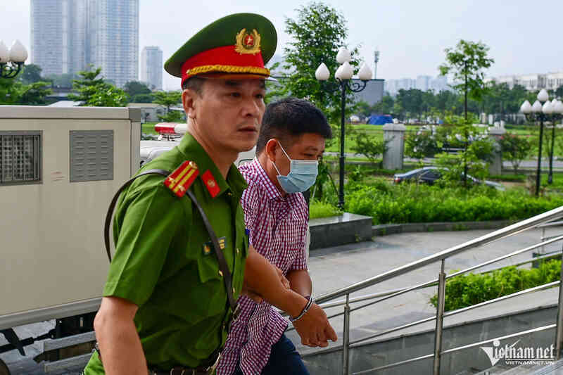 Bí thư huyện ủy nghẹn ngào và lời khai ‘tâm linh’ của Chủ tịch Tập đoàn Phúc Sơn