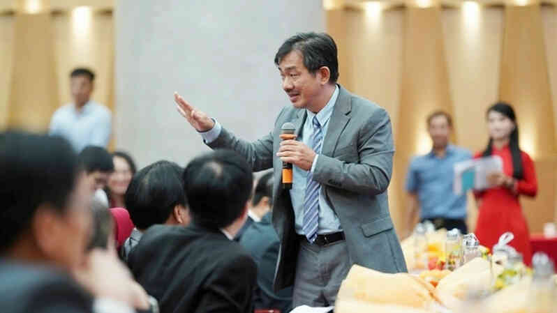 Cựu du học sinh đột quỵ sau bữa ăn tối, di chứng nặng nề