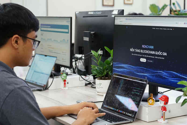 Xây dựng nền tảng blockchain quốc gia NDAChain để bảo vệ dữ liệu công dân