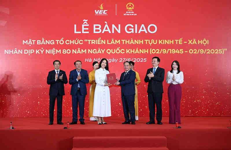 Vingroup bàn giao Trung tâm Triển lãm Việt Nam, lớn nhất Đông Nam Á và top 10 thế giới