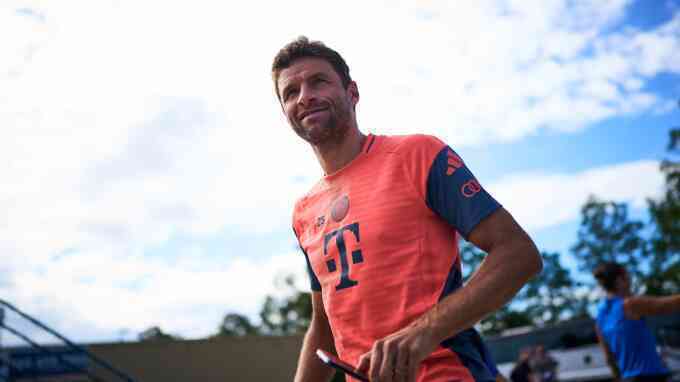 Muller: `Thời tiết không phải lời bào chữa tại FIFA Club World Cup`