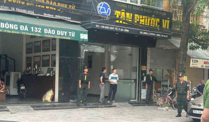 Hàng trăm cảnh sát khám 5 địa điểm liên quan trùm giang hồ Vi 