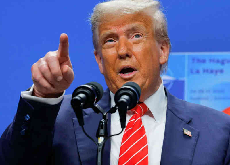 Một tuần thành công chưa từng có của ông Trump, rủi ro lớn đang chờ