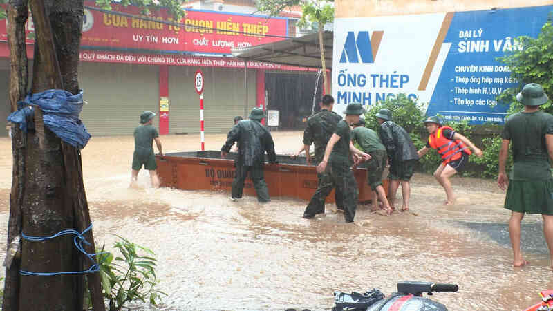 Mưa lớn gây ngập úng tại Thái Nguyên, hai trẻ em tử vong do lũ cuốn