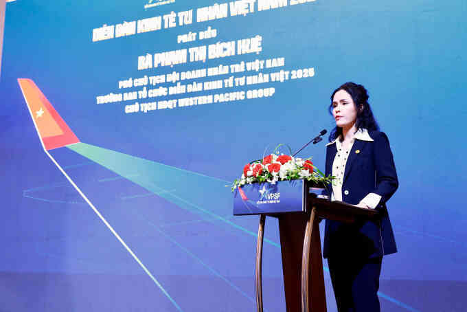`Tư nhân không xin đặc quyền, doanh nhân không cần đặc lợi`