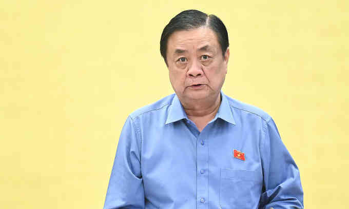 `Cần quản lý rủi ro khi người dân mua sắm theo thần tượng`