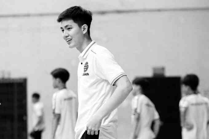 Cựu cầu thủ futsal TP HCM đột tử trên sân ở tuổi 25