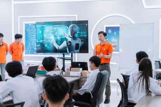 Trường Đại học FPT ra mắt chuyên ngành Chuyển đổi số