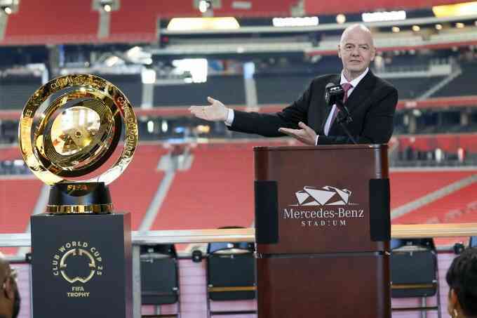 Lịch sử phức tạp của FIFA Club World Cup