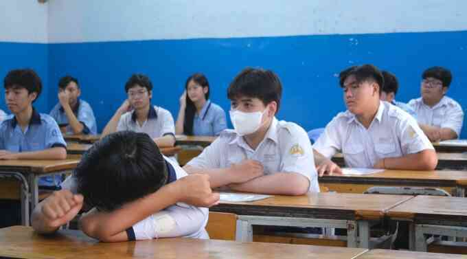 281 thí sinh TP HCM bỏ thi lớp 10 công lập