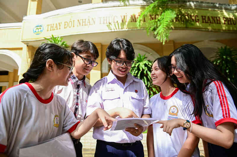 Đề thi môn Tiếng Anh vào lớp 10 tại TPHCM năm 2025