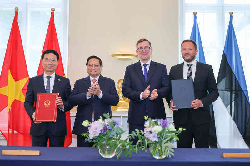 Việt Nam và Estonia tăng cường hợp tác về KHCN, ĐMST, CĐS