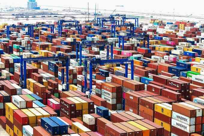 Việt Nam xuất siêu 4,7 tỷ USD sau 5 tháng