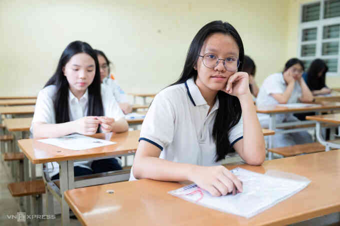 Gợi ý đáp án đề Văn thi lớp 10 ở Hà Nội
