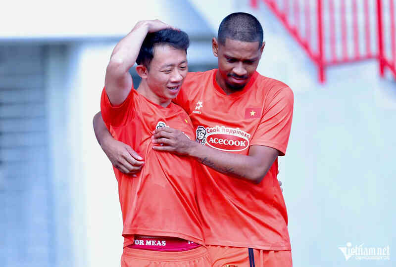 Tuyển Việt Nam có 