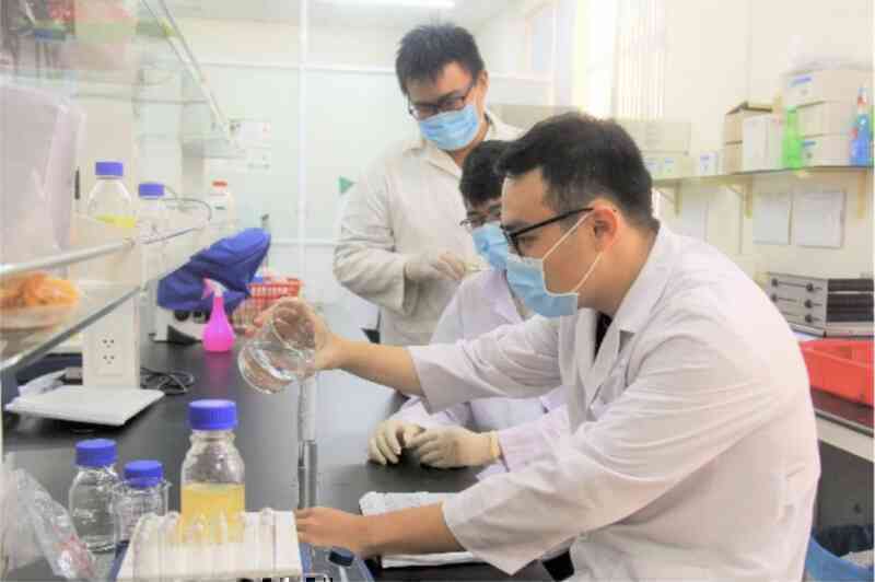 21 tiến sĩ học nước ngoài đổ về nước, có người ở trường top 10 thế giới