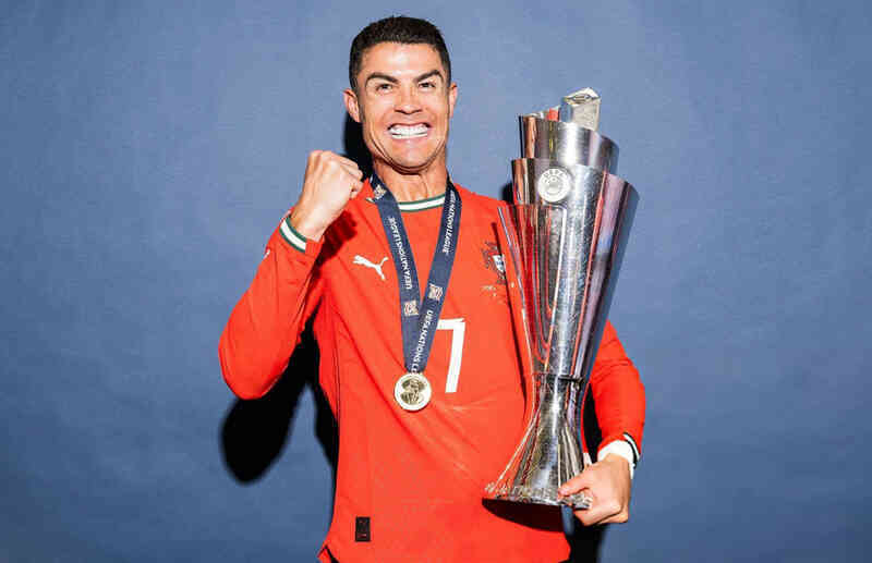 Ronaldo tuyên bố bất ngờ 
