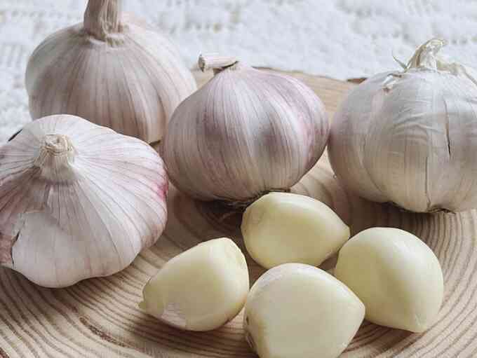 Có nên dùng tỏi để hạ huyết áp?