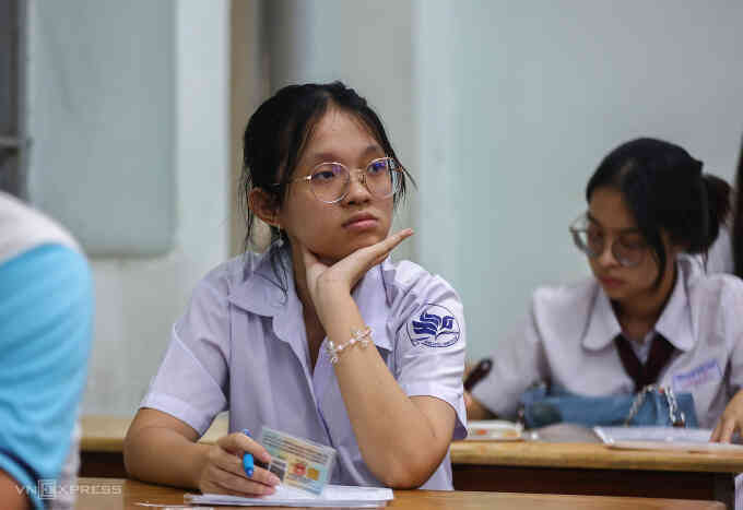 Đề Tiếng Anh thi tốt nghiệp 