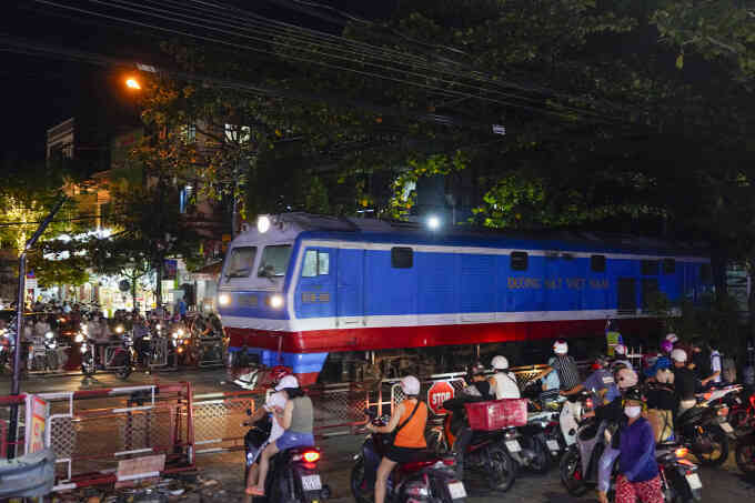 Dừng chạy tàu cho công chức đi làm chặng Quảng Bình - Quảng Trị