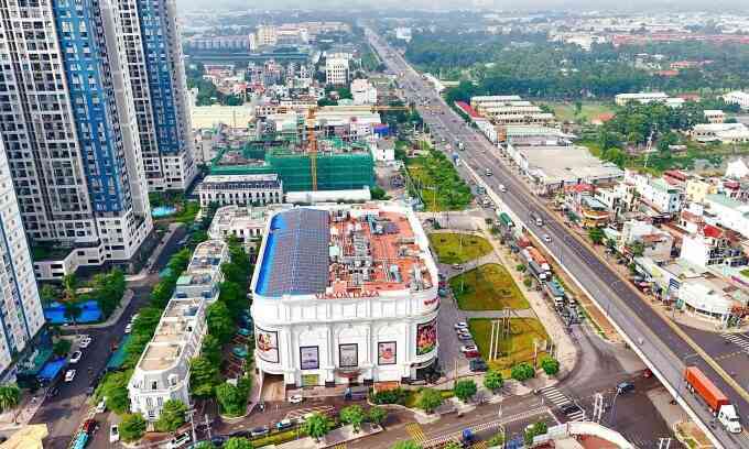 Sáp nhập thêm tiềm năng tạo sóng giãn dân từ TP HCM