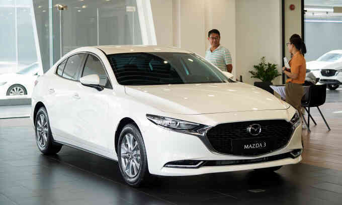 Thị trường ôtô Việt nửa đầu 2025: miệt mài giảm giá, VinFast thống trị doanh số