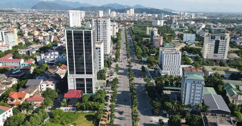 Nghệ An yêu cầu rà soát ô tô của huyện cũ, điều chuyển về xã mới