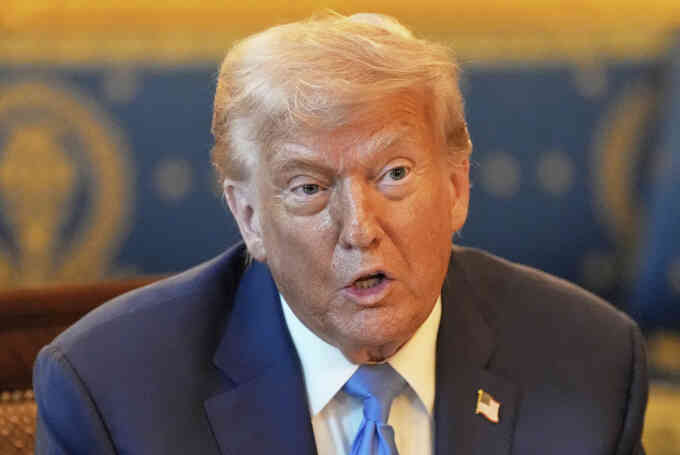 Ông Trump áp thuế nhập khẩu 30% với EU, Mexico