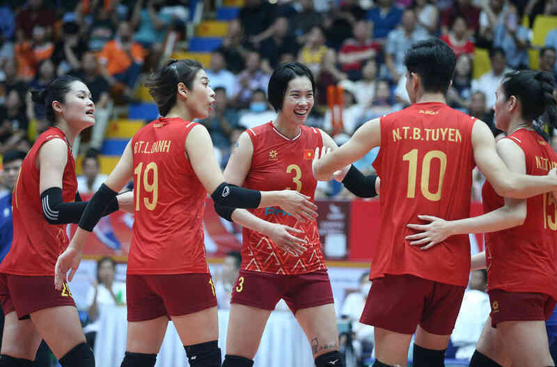 Bất ngờ người thay Bích Tuyền, Thanh Thúy ở giải Thượng Hải