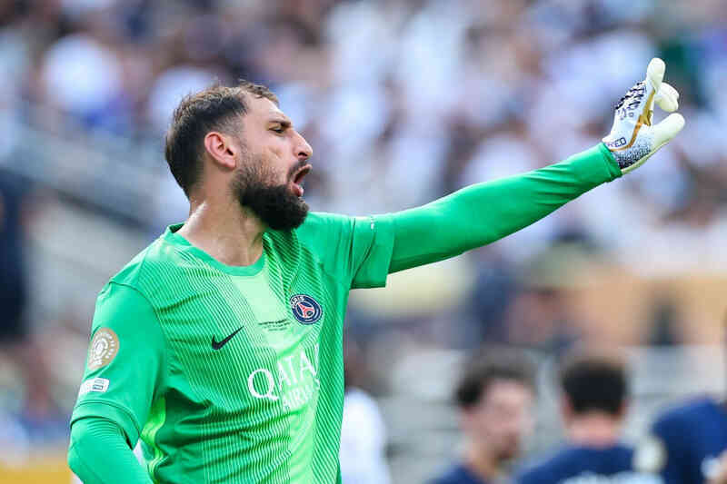 Chelsea nhăm nhe `cướp` Donnarumma khỏi tay PSG
