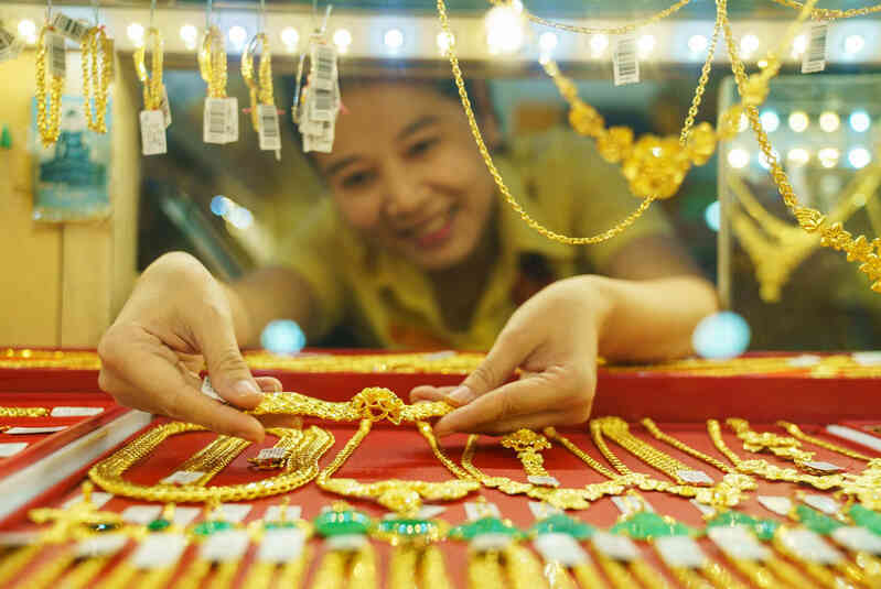 Mua, bán vàng từ 20 triệu phải chuyển khoản: Tính theo ngày hay từng lượt giao dịch?