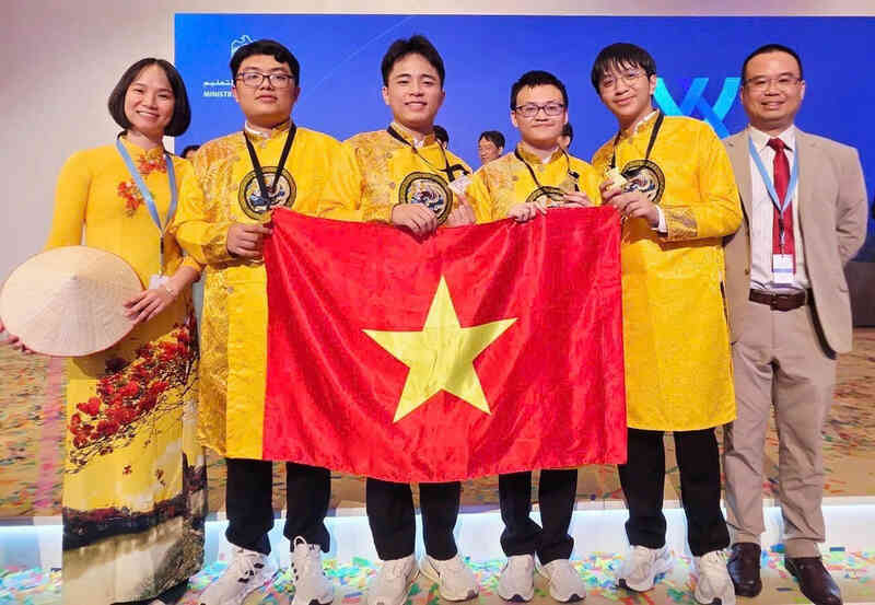 Lần đầu tiên Việt Nam giành tới 4 Huy chương Vàng Olympic Hóa học quốc tế
