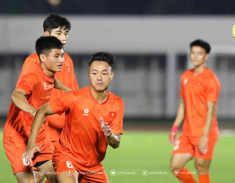 Hậu vệ U23 Việt Nam tiết lộ yêu cầu đặc biệt của HLV Kim Sang Sik