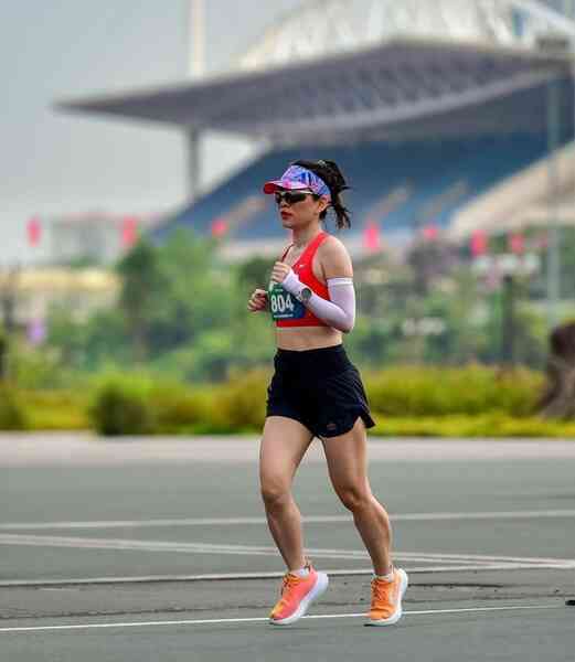 Runner nên chạy dài tối đa bao nhiêu khi tập marathon?