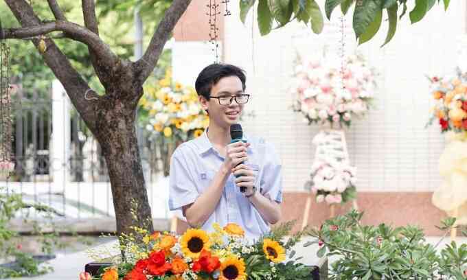 Thủ khoa B00 với điểm tuyệt đối: Muốn mơ cao thì phải đi xa