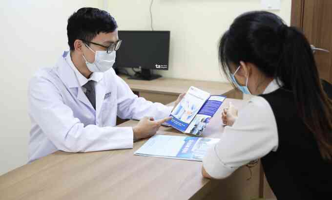Nên thay khớp gối nhân tạo loại nào?