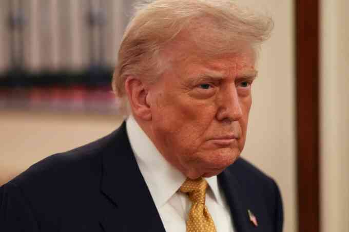 Ông Trump nói `sẽ rất vui` nếu Chủ tịch Fed từ chức