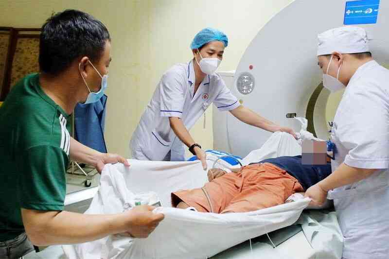 Nam kỹ sư đột quỵ ở tuổi 44, bác sĩ cảnh báo độ tuổi nguy hiểm khởi phát bệnh