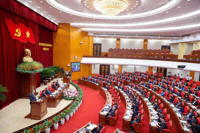 Trung ương thảo luận số lượng đại biểu dự Đại hội Đảng 14