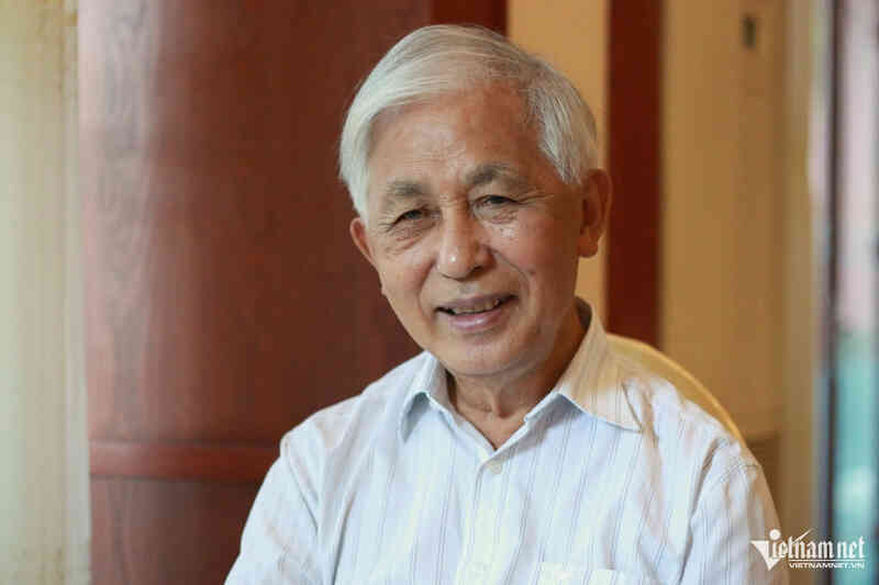 Vợ chồng GS Trần Thanh Vân được thăng hạng Huân chương Bắc đẩu Bội tinh