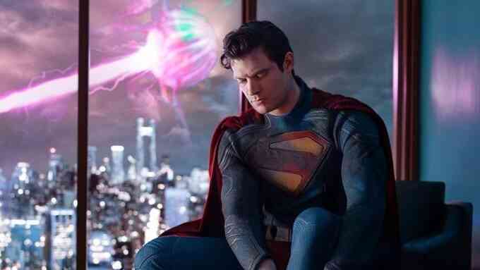 Loạt chi tiết ẩn trong `Superman`