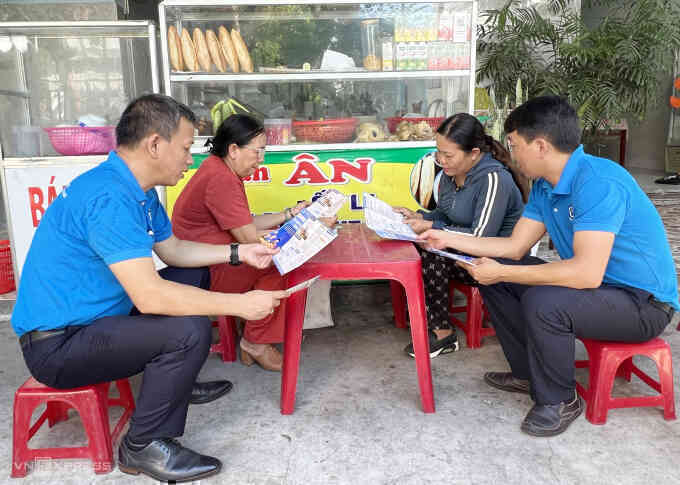 Đóng bảo hiểm tự nguyện đủ 20 năm được hưởng lương hưu ở tuổi 55-60