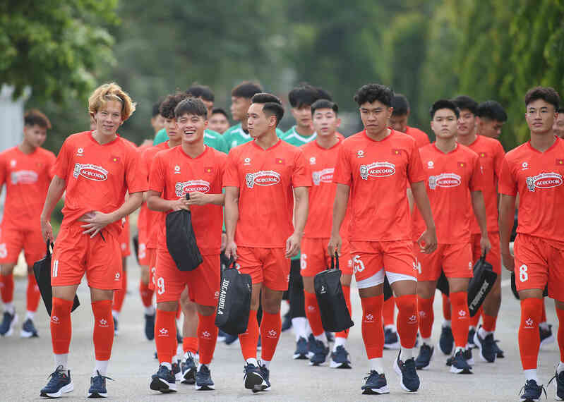 U22 Việt Nam: Vì sao HLV Kim Sang Sik dốc hết vốn liếng?