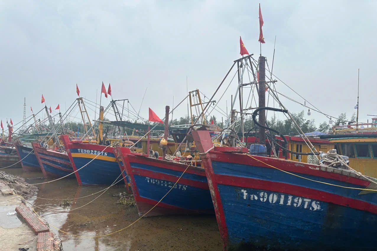 Bí thư Hưng Yên đề nghị các cơ quan, đơn vị sẵn sàng trực ban 24/24 giờ