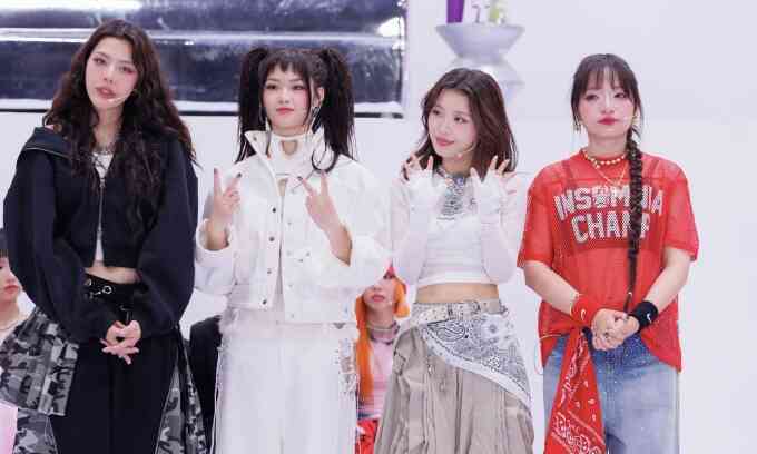 Ca sĩ nhỏ tuổi nhất bị loại khỏi `Em xinh say hi`